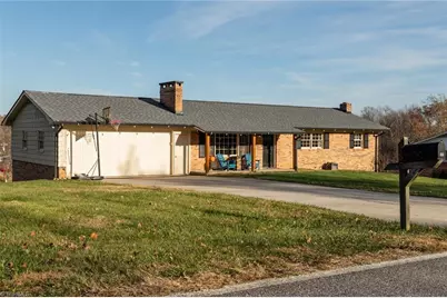 585 Green Acres Road, Millers Creek, NC 28665 - Photo 3