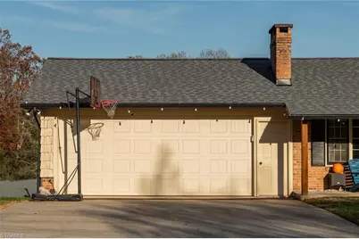 585 Green Acres Road, Millers Creek, NC 28665 - Photo 43