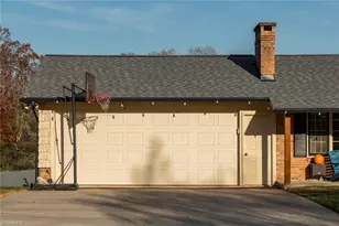 585 Green Acres Rd, Millers Creek, NC 28665 - Photo 43