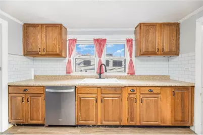 12056 Old US Highway 64, Lexington, NC 27292 - Photo 9