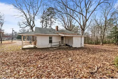 2208 Ermine Street, Randleman, NC 27317 - Photo 27