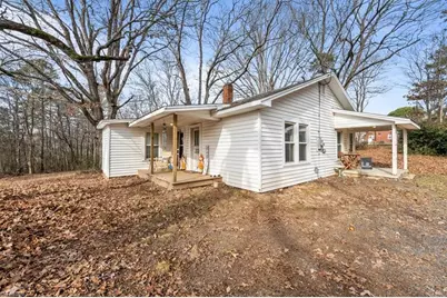 2208 Ermine Street, Randleman, NC 27317 - Photo 3