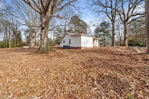 2208 Ermine St, Randleman, NC 27317 - Photo 25