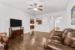 4320 Crosspointe Ln, Kernersville, NC 27284 - Photo 5