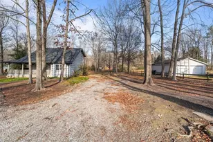 5506 Grove Forrest Dr, High Point, NC 27263 - Photo 35