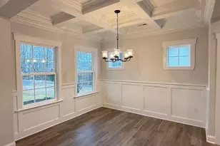 1927 Broadway Dr, Graham, NC 27253 - Photo 3