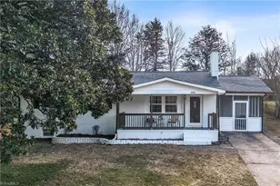 5038 Longbrook Cir, Winston-Salem, NC 27105 - Photo 45