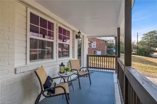 5038 Longbrook Cir, Winston-Salem, NC 27105 - Photo 3