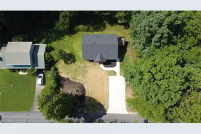 148 Buena Vista Drive, Pilot Mountain, NC 27041 - Photo 9