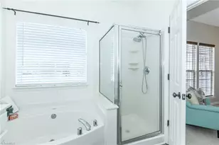 4603 Village Square Ct, Greensboro, NC 27409 - Photo 19