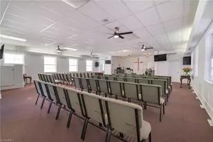 402 Worth St, Mount Airy, NC 27030 - Photo 3