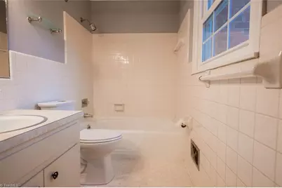 2822 Bedford Street, Burlington, NC 27215 - Photo 31