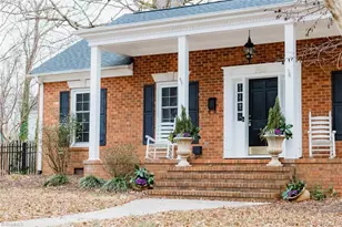 2822 Bedford St, Burlington, NC 27215 - Photo 3