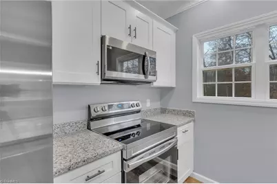 519 Sunrise Avenue, Asheboro, NC 27203 - Photo 9