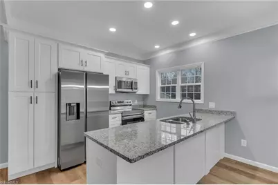 519 Sunrise Avenue, Asheboro, NC 27203 - Photo 7