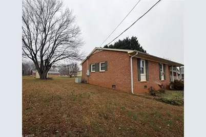 1617 Bunker Hill Sandy Ridge Road, Kernersville, NC 27284 - Photo 7