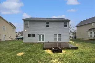 1312 Sharp Ridge Rd, Greensboro, NC 27406 - Photo 5