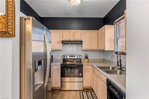 615 Old Heritage Trail, Greensboro, NC 27401 - Photo 13