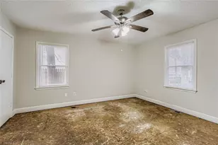 129 Arcaro Dr, Greensboro, NC 27455 - Photo 13