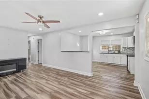 1111 Morningside Dr, Burlington, NC 27217 - Photo 11