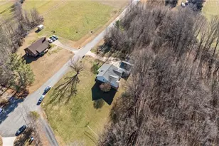 8805 Joywood Ct, Colfax, NC 27235 - Photo 37