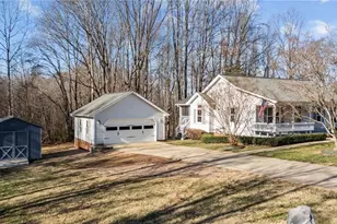 8805 Joywood Ct, Colfax, NC 27235 - Photo 35