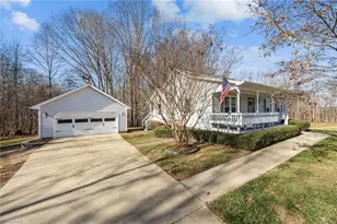 8805 Joywood Ct, Colfax, NC 27235 - Photo 31