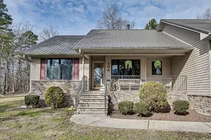 104 Willowbrook Dr, Thomasville, NC 27360 - Photo 1