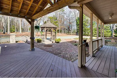 104 Willowbrook Drive, Thomasville, NC 27360 - Photo 7