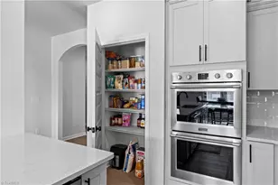 7260 Huntgate Dr, Kernersville, NC 27284 - Photo 15