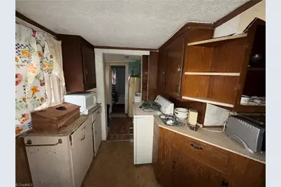 7246 Old US Highway 64, Trinity, NC 27370 - Photo 9