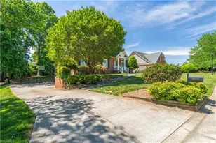 5250 Meadowlark Glen Ln, Winston-Salem, NC 27106 - Photo 5