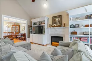 5250 Meadowlark Glen Ln, Winston-Salem, NC 27106 - Photo 5