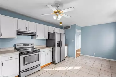 2310 Blecker Drive, Winston-Salem, NC 27107 - Photo 5