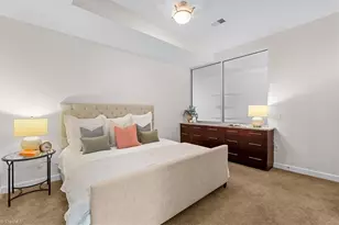 201 N Elm St, Greensboro, NC 27401 - Photo 27