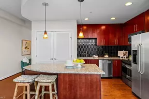 201 N Elm St, Greensboro, NC 27401 - Photo 17