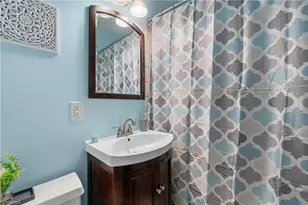 403 Spring St, Thomasville, NC 27360 - Photo 15