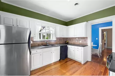 403 Spring Street, Thomasville, NC 27360 - Photo 11