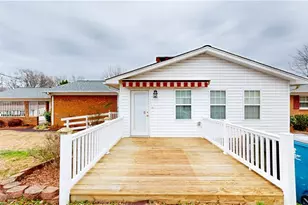 126 Apollo Cir, Archdale, NC 27263 - Photo 3