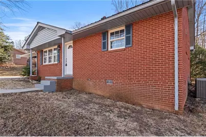 453 Albert Drive, Lexington, NC 27292 - Photo 5