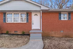453 Albert Dr, Lexington, NC 27292 - Photo 3