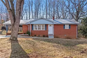 453 Albert Dr, Lexington, NC 27292 - Photo 1