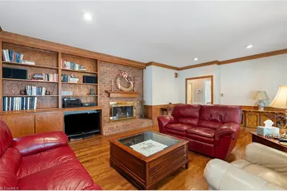 924 Ashley Glen Drive, Winston-Salem, NC 27104 - Photo 13