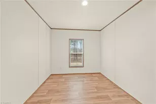 268 Old Thomasville Rd, Winston-Salem, NC 27107 - Photo 27