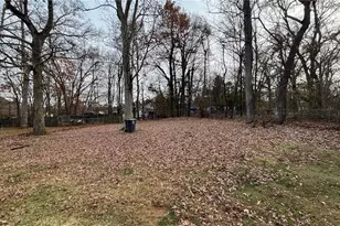 2223 Meloine Ln, Greensboro, NC 27407 - Photo 13