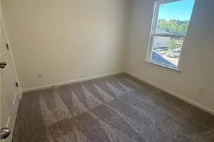 210 Parker Ln, Mebane, NC 27302 - Photo 9