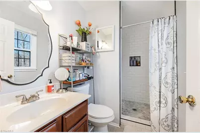 522 Foxcroft Drive, Winston-Salem, NC 27103 - Photo 17