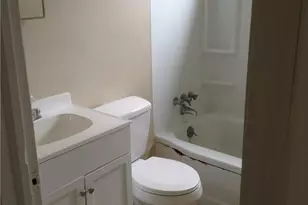 720 Warren St, Greensboro, NC 27403 - Photo 13