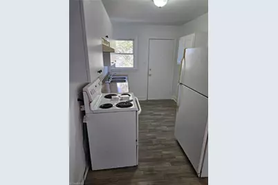 2405 McConnell Road, Greensboro, NC 27401 - Photo 11