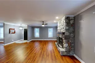 905 Old Winston Rd, High Point, NC 27265 - Photo 9